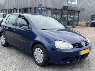 Volkswagen Golf 1.6 FSI Turijn picture 3
