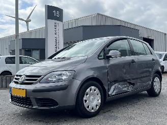 Damaged car Volkswagen Golf plus 1.4 FSI Bus.line 2005/11
