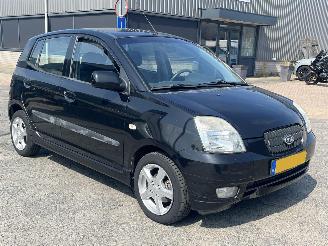 Kia Picanto 1.0 Bling picture 3