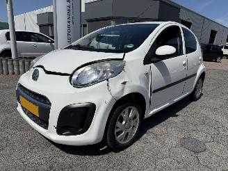 krockskadad bil auto Citroën C1 1.0 Collection 2013/1
