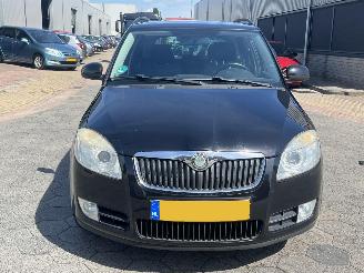Skoda Fabia Combi 1.6-16V Sport picture 2
