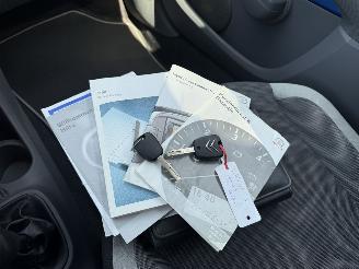 Toyota Aygo 1.0-12V Dynamic Navigator picture 22