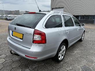 Skoda Octavia Combi 1.8 TSI Elegance Business Line picture 4