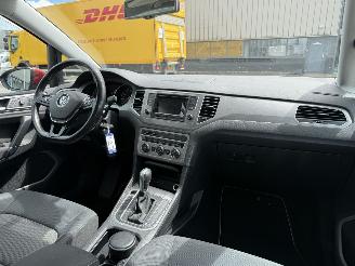 Volkswagen Golf Sportsvan 1.0 TSI  AUTOMAAT picture 12
