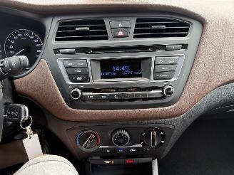 Hyundai I-20 1.2 HP i-Motion picture 16