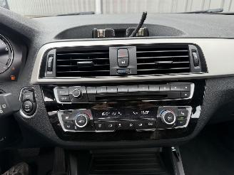 BMW 1-serie 118i High Executive AUTOMAAT picture 18