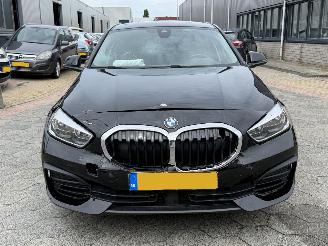 BMW 1-serie 118i High Executive AUTOMAAT picture 2