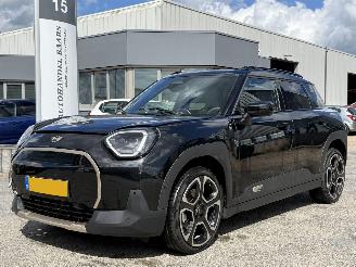 Avarii autoturisme Mini Aceman E Favoured M 42.5 kWh 2025/9