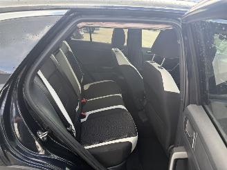 Volkswagen T-Roc 1.5 TSI Sport Business R AUTOMAAT picture 12