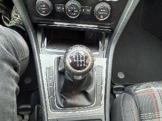Volkswagen Golf 1.2 TSI GTI picture 20