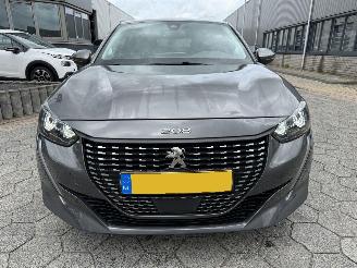 Peugeot 208 1.2 AUTOAAT PureTech Allure Pack picture 2