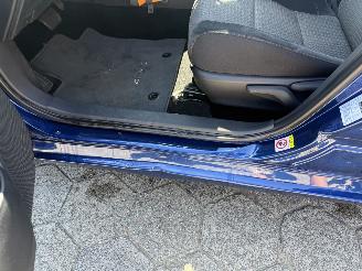 Toyota Auris 1.8 Hybrid Business Plus picture 11