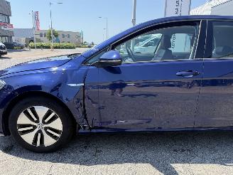 Volkswagen e-Golf e-Golf picture 10