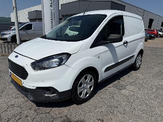 Unfall Kfz Van Ford Transit Courier Van 1.5 TDCI Trend 2018/11