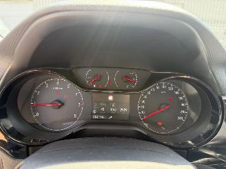 Opel Corsa 1.2 Edition picture 18