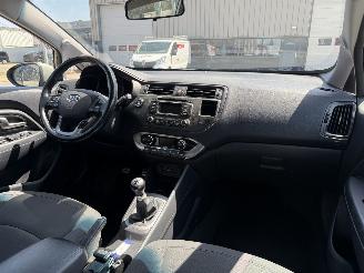 Kia Rio 1.2 CVVT Plus Pack picture 11