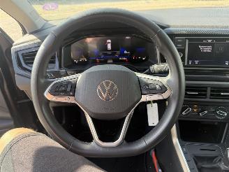 Volkswagen Polo 1.0 TSI Life picture 19