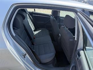 Volkswagen Golf 1.6 FSI Sportline picture 10