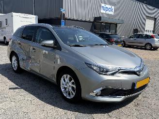 Toyota Auris Touring Sports 1.8 Hybrid Lease pro picture 3