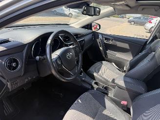 Toyota Auris Touring Sports 1.8 Hybrid Lease pro picture 11