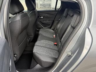 Peugeot 208 1.2 Hybrid 110 e-DCS6 Allure picture 13