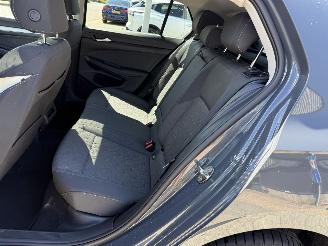 Volkswagen Golf 1.5 AUTOMAAT eHybrid Life Edition picture 10
