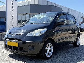 Voiture accidenté Hyundai I-10 1.1 Dynamic 2008/1