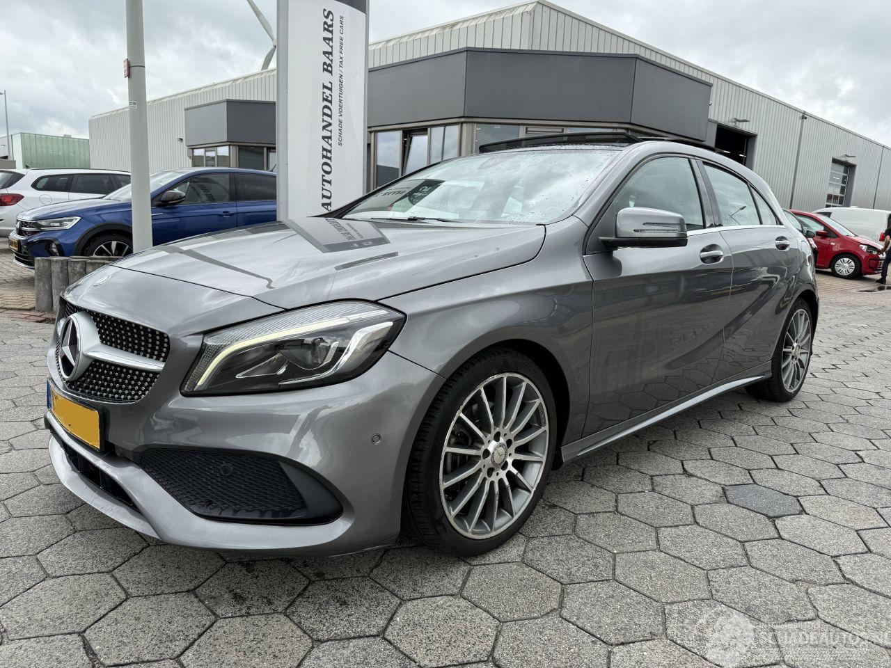 Mercedes A-klasse Automaat Panoramadak 180 Ambition