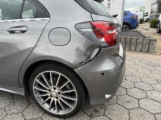 Mercedes A-klasse Automaat Panoramadak 180 Ambition picture 12
