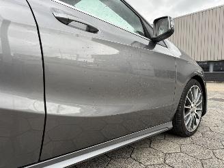 Mercedes A-klasse A180 AMG PANO AUTOMAAT picture 4