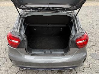 Mercedes A-klasse A180 AMG PANO AUTOMAAT picture 18