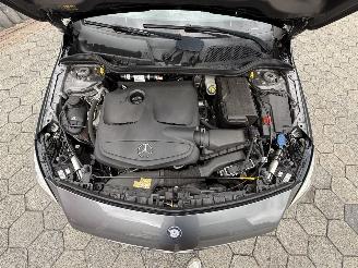 Mercedes A-klasse Automaat Panoramadak 180 Ambition picture 15