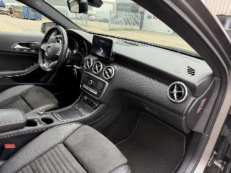Mercedes A-klasse A180 AMG PANO AUTOMAAT picture 20