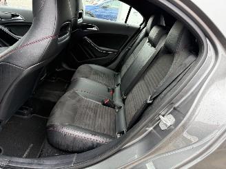 Mercedes A-klasse A180 AMG PANO AUTOMAAT picture 15