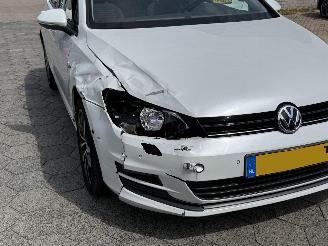Volkswagen Golf 1.2 TSI Comfortline PANO picture 8