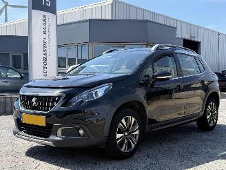 Avarii autoturisme Peugeot 2008 1.2 PureTech Allure 2017/9