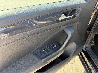 Volkswagen T-Roc 2.0 TSI AUTOMAAT 4Motion Sport picture 10