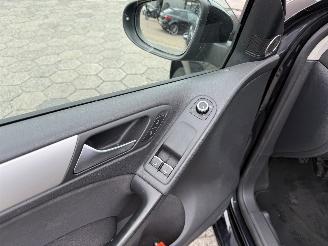 Volkswagen Golf 1.4 TSI Highline picture 12