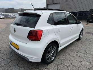 Volkswagen Polo 1.2 AUTOMAAT TSI Highline picture 4