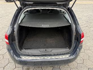 Peugeot 308 SW 1.2 PureTech Active picture 11