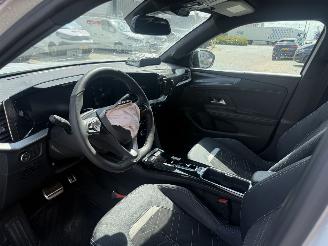 Opel Mokka-E Electric Long Range Ultimate 54 kWh picture 14