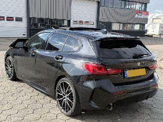 BMW 1-serie 118i M AUTOMAAT PANO picture 6