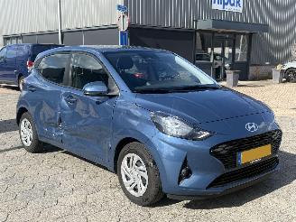 Hyundai I-10 1.0 Premium AUTOMAAT picture 3