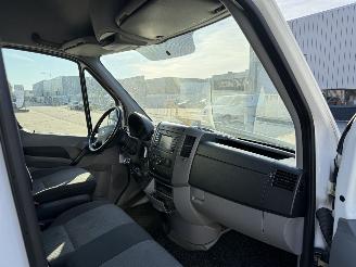 Volkswagen Crafter 35 2.0 TDI L2H1 picture 19