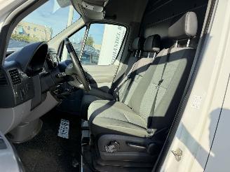 Volkswagen Crafter 35 2.0 TDI L2H1 picture 10