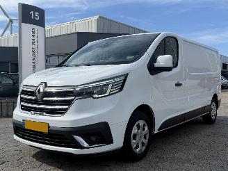 damaged commercial vehicles Renault Trafic 2.0 dCi 130 T30 L2H1 Work Edition 2024/4