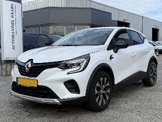 skadebil auto Renault Captur 1.0 TCe 90 evolution 2023/5
