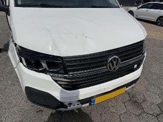 Volkswagen Transporter 2.0 TDI L2H3 28 Comfortline picture 11