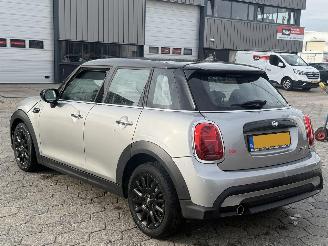 Mini Cooper 1.5 Cooper Camden Edition AUTOMAAT picture 6