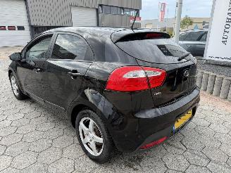 Kia Rio 1.2 CVVT Plus Pack picture 8